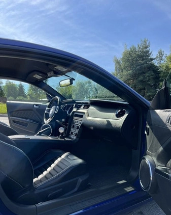 Ford Mustang cena 75000 przebieg: 152000, rok produkcji 2014 z Kraków małe 137